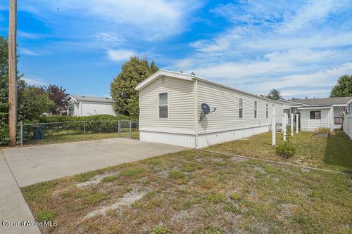 2243 W Oxford Cir, Coeur D Alene, ID, 83815-9491 | Card Image