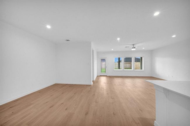 *Images and 3D tour are for illustration only and options may vary from home as built. | Image 13