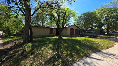 101 Starbright Dr, Austin, TX, 78745-4430 | Card Image