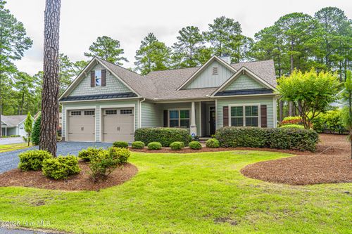 255 Champions Ridge Dr, Southern Pines, NC, 28387-2979 | Card Image