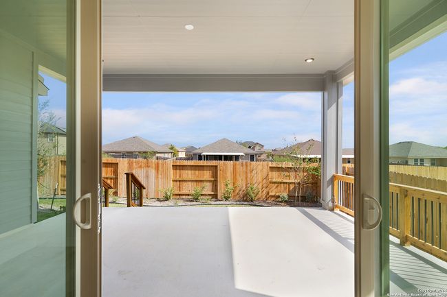 948 Nolte Bnd, House other with 3 bedrooms, 3 bathrooms and null parking in Seguin TX | Image 26