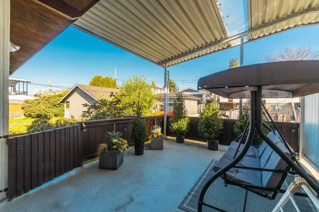 6675 - 6677 Lochdale Street, Home with 12 bedrooms, 4 bathrooms and 8 parking in Burnaby BC | Image 20