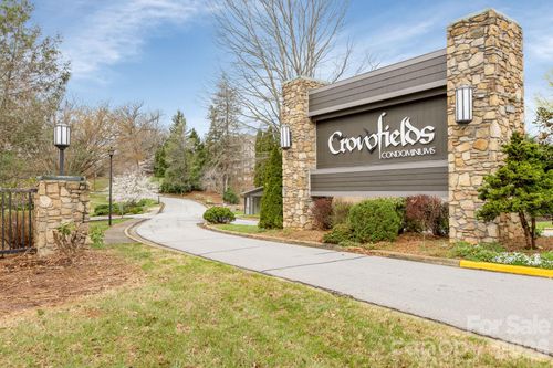 403 Crowfields Dr, Asheville, NC, 28803-3273 | Card Image