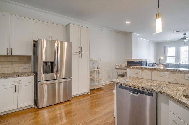 APT-302 - 2800 Sandage Ave, Condo with 3 bedrooms, 3 bathrooms and null parking in Fort Worth TX | Image 4