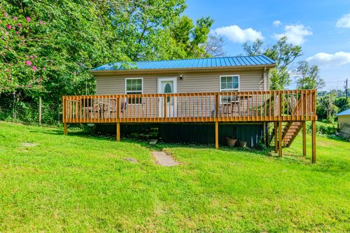 3208 Ford Hampton Rd, Winchester, KY, 40391-7002 | Card Image
