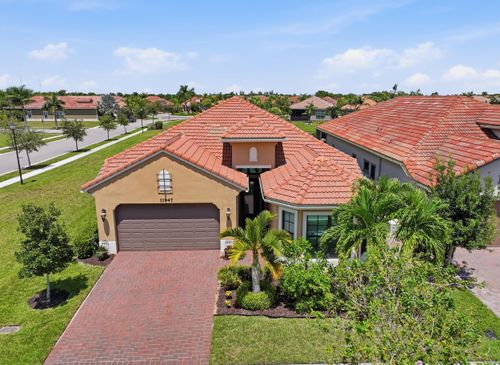 11947 Haga Run, Parkland, FL, 33076-4662 | Card Image