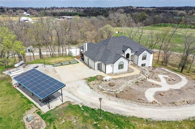 1605 Washington St, House other with 6 bedrooms, 5 bathrooms and null parking in Tonganoxie KS | Image 4