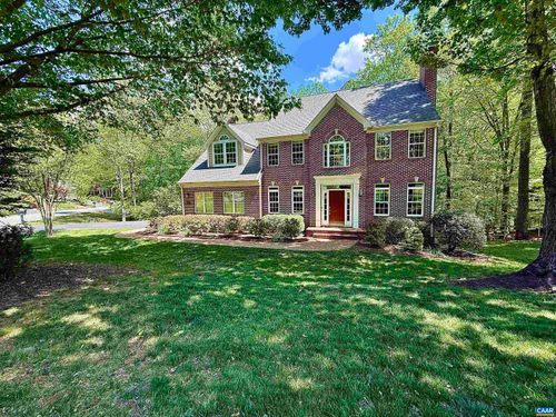824 King William Dr, CHARLOTTESVILLE, VA, 22901-0618 | Card Image