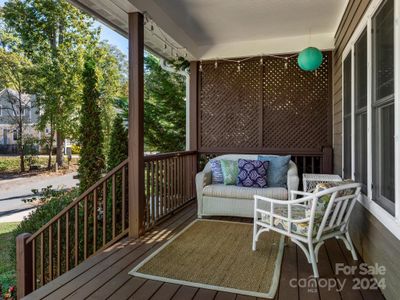 31 Lamar Avenue, House other with 3 bedrooms, 2 bathrooms and null parking in Asheville NC | Image 3