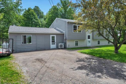 31 Eagle Park Dr, Colchester, VT, 05446-6005 | Card Image
