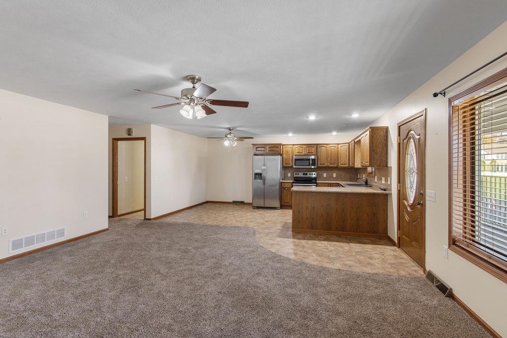 Residential Lease in Newman Grove 5