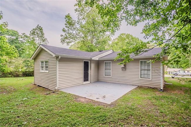 2212 Chestnut Log Loop, House other with 4 bedrooms, 2 bathrooms and 2 parking in Lithia Springs GA | Image 32