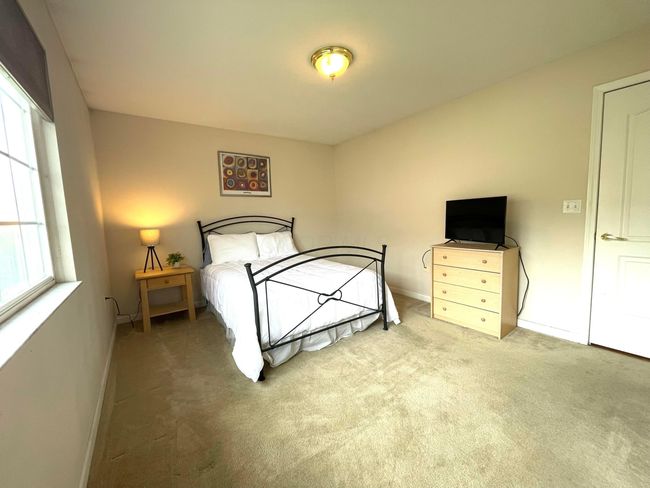 647 Spring Valley Dr, Condo with 2 bedrooms, 2 bathrooms and null parking in Lewis Center OH | Image 22
