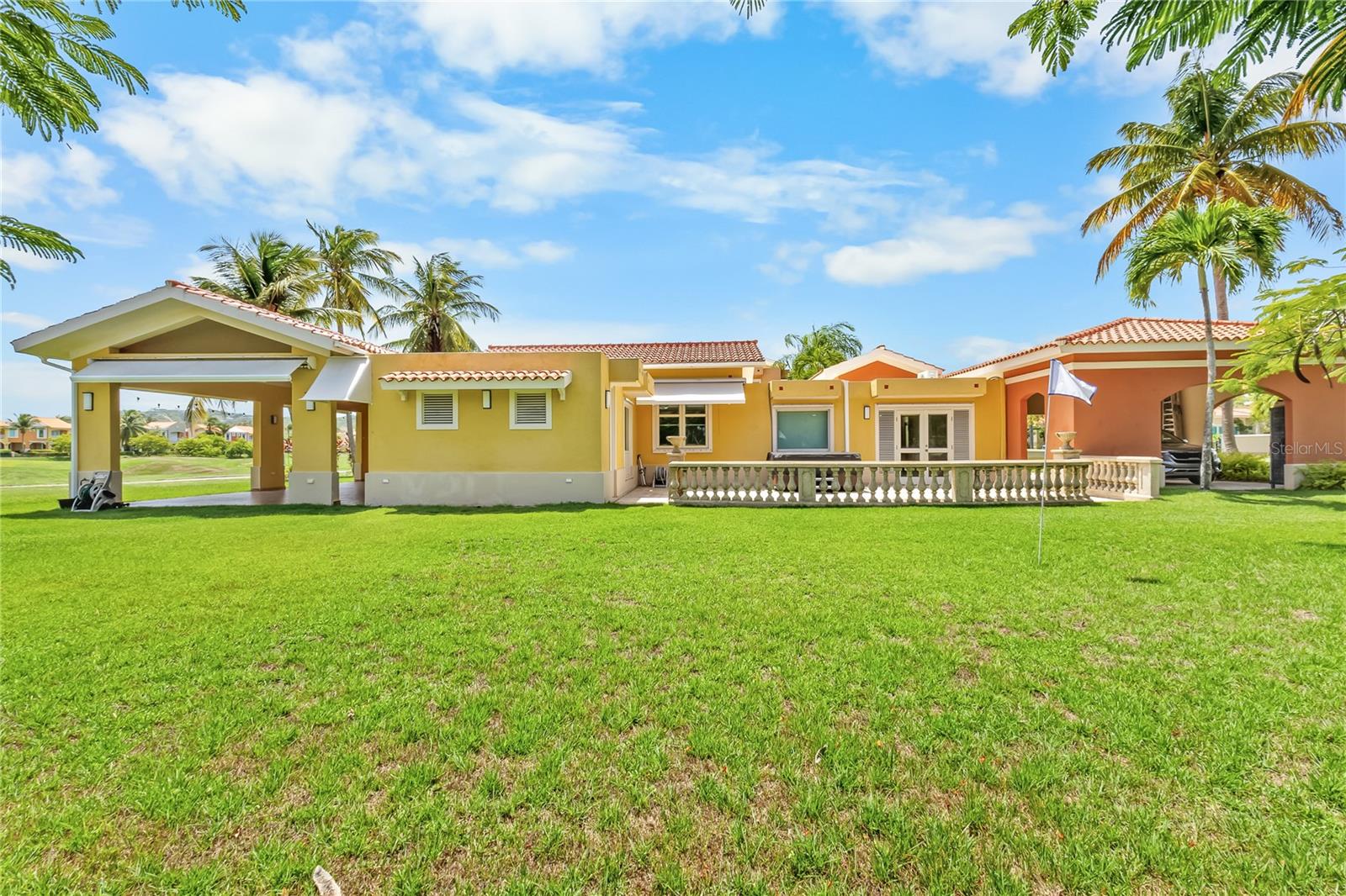 Residential en venta en HUMACAO, 1 EAGLE ST, 2193 m²