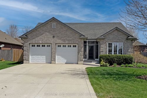 47 Graydon Dr, Mount Elgin, ON, N0J1N0 | Card Image
