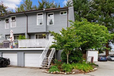 513 Carlsen Pl, Townhouse with 3 bedrooms, 2 bathrooms and 2 parking in Port Moody BC | Image 1