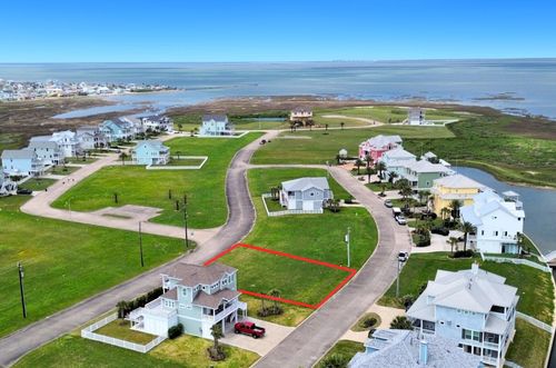 4110 Sea Grass Ln, Galveston, TX, 77554-5147 | Card Image