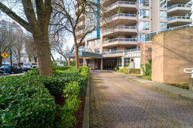 1806 - 1245 Quayside Drive, Condo with 2 bedrooms, 2 bathrooms and 1 parking in New Westminster BC | Image 26