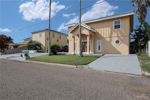 1001 Trout Ave, Port Isabel, TX, 78578-2522 | Card Image