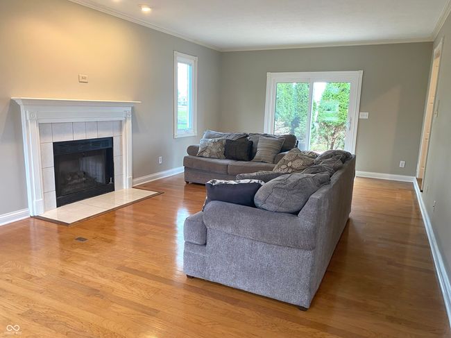 6878 Black Oak East Ct, House other with 3 bedrooms, 3 bathrooms and null parking in Avon IN | Image 5