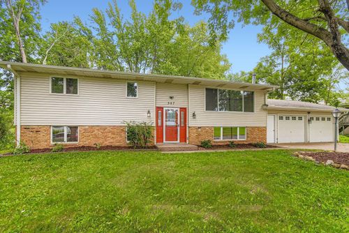 367 Foster St, River Falls, WI, 54022-2911 | Card Image