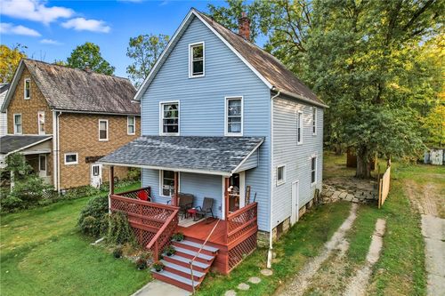 18 N Wood St, Greenville, PA, 16125-2440 | Card Image