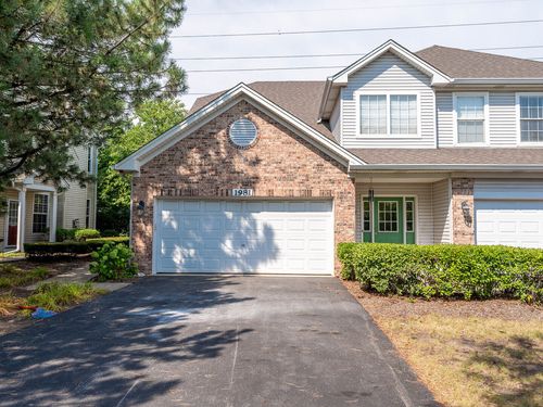 1981 Golden Gate Ln, Naperville, IL, 60563-2337 | Card Image