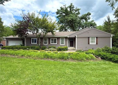 2308 W 95th St, Leawood, KS, 66206-1908 | Card Image