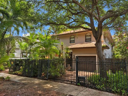 3082 Lime Court, Coconut Grove, FL, 33133 | Card Image