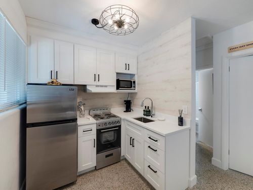 8-1258 Beach Road, Singer Island, FL, 33404 | Card Image