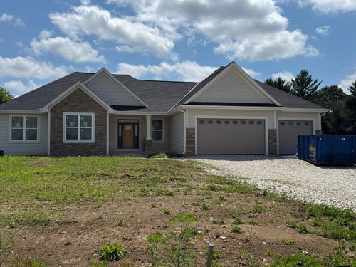 9323885 Pebble Brook Way, LISBON, WI, 53089-1269 | Card Image