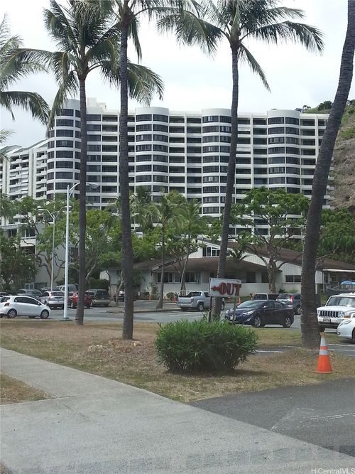 607-6770 Hawaii Kai Dr, Honolulu, HI, 96825-1529 | Card Image
