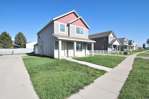 2170 S 1450 W, Wellsville, UT, 84339-6733 | Card Image
