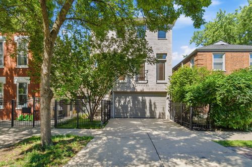 722 N Leavitt Street, Chicago, IL, 60612 | Card Image
