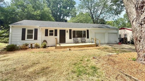 9012 E 75th St, Raytown, MO, 64138-1605 | Card Image