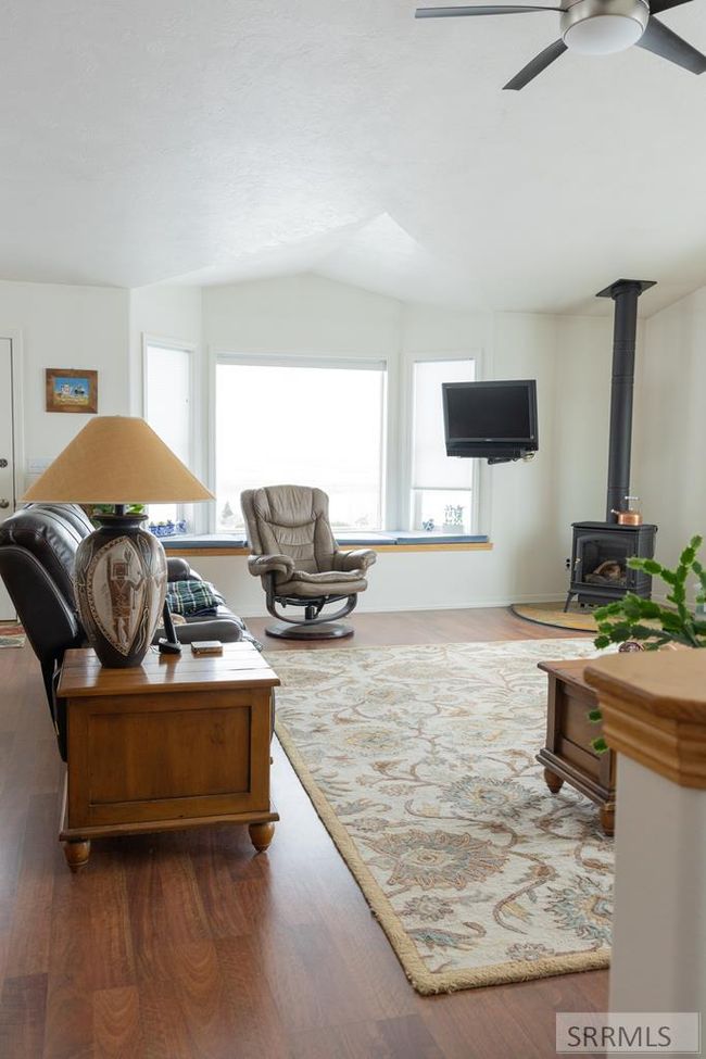 1027 E Butte Rd, House other with 3 bedrooms, 2 bathrooms and 1 parking in Menan ID | Image 40