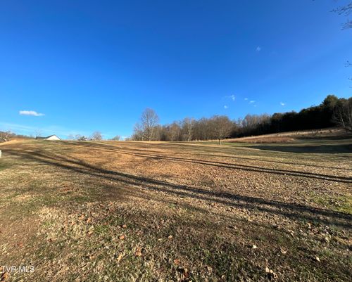 1125 Reynolds Rd, Piney Flats, TN, 37686-3770 | Card Image