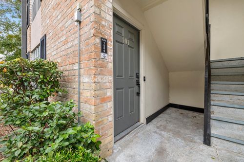 apt-101-1809 Stoney Brook Dr, Houston, TX, 77063-1817 | Card Image