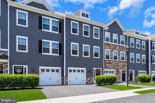 5 Venice Ln, MOUNT LAUREL, NJ, 08054-9690 | Card Image