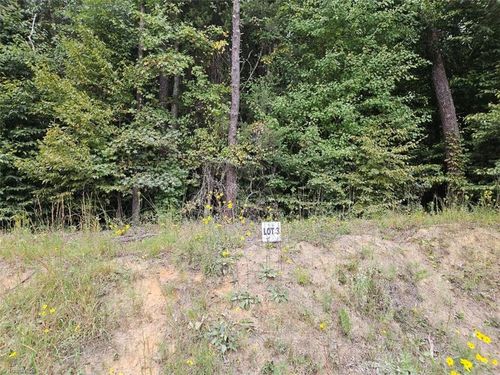 3 Doll Branch Rd, Milton, NC, 27305-9639 | Card Image