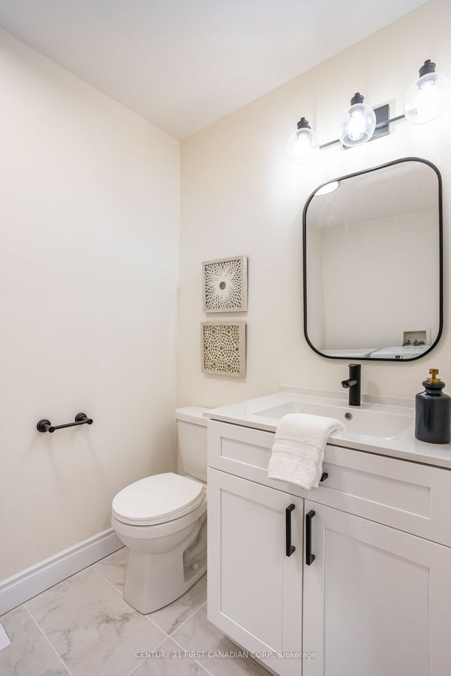 12 Ponsford Pl, House other with 5 bedrooms, 3 bathrooms and 4 parking in Saint Thomas ON | Image 20