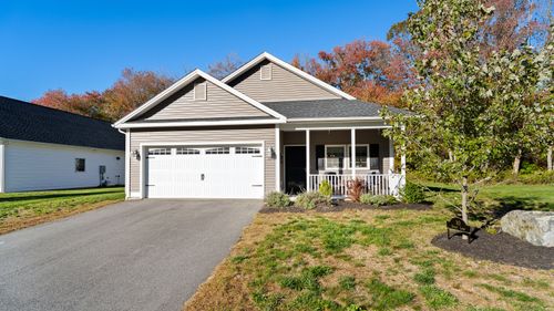 10-10 Grace Ln, Moosup, CT, 06354-1553 | Card Image