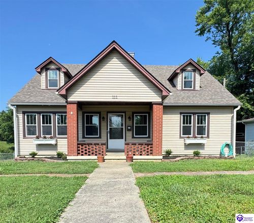 111 Highland Ave, Vine Grove, KY, 40175-1411 | Card Image