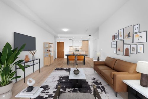 4001-680 Quayside Dr, New Westminster, BC, V3M0P2 | Card Image