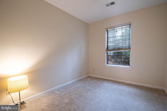 APT-101 - 12009 Golf Ridge Ct, Condo with 3 bedrooms, 2 bathrooms and null parking in FAIRFAX VA | Image 39