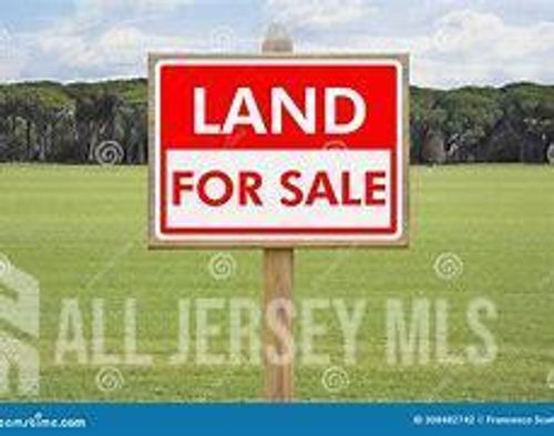 416 Maurer Ave, South Amboy, NJ, 08879-2636 | Card Image