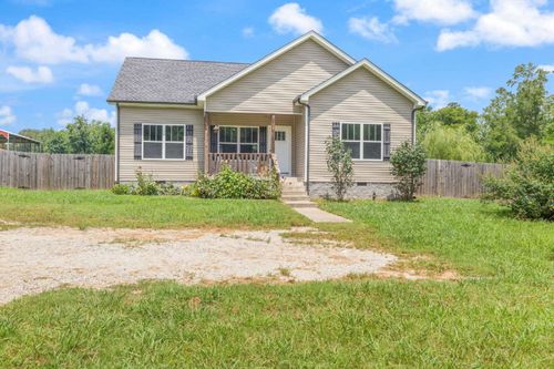 130 Old Pond Ln, Dickson, TN, 37055-1069 | Card Image