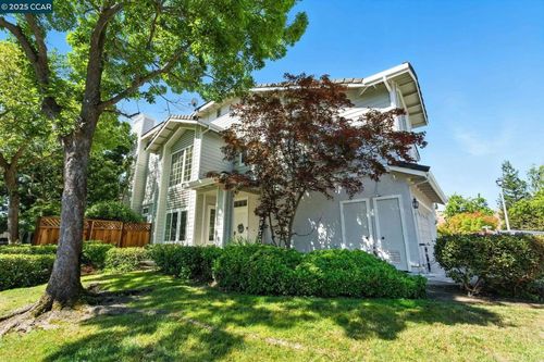 89 Amberfield Ln, Danville, CA, 94506-1332 | Card Image