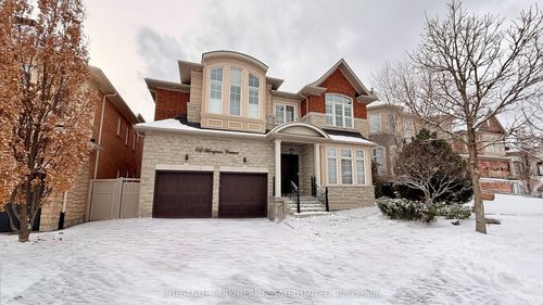 92 Heintzman Cres, Maple, ON, L6A4T1 | Card Image