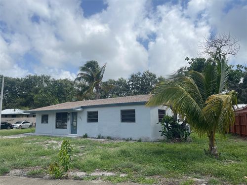 701 Ne 51st Ct, Deerfield Beach, FL, 33064-4851 | Card Image